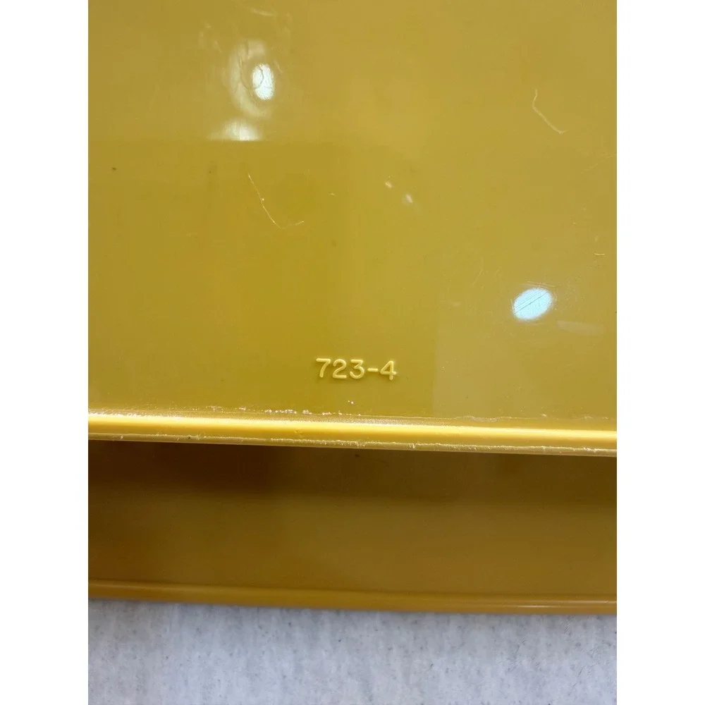 Vintage Tupperware Deviled Egg Keeper Carrier Tray Yellow 16 Egg Serving Set